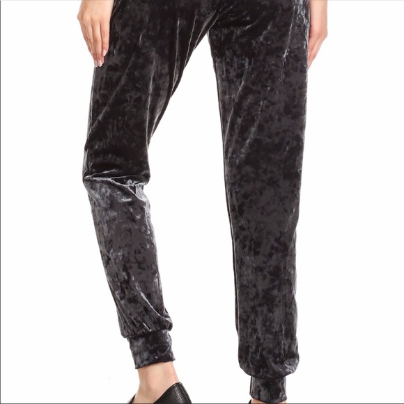 ‼️1 LEFT‼️Crushed Velvet Jogger Pants - Picture 3 of 4